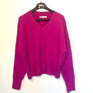 Zara wool blend fuchsia pink v-neck boxy sweater medium